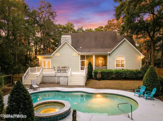 10 Walling Grove Road, Beaufort, SC 29907