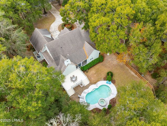 10 Walling Grove Road, Beaufort, SC 29907