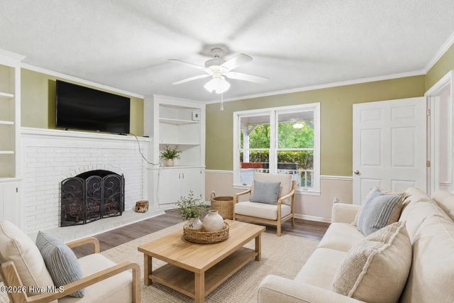 230 Greenwich Lane, Wilmington, NC 28409