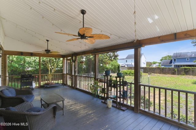 230 Greenwich Lane, Wilmington, NC 28409