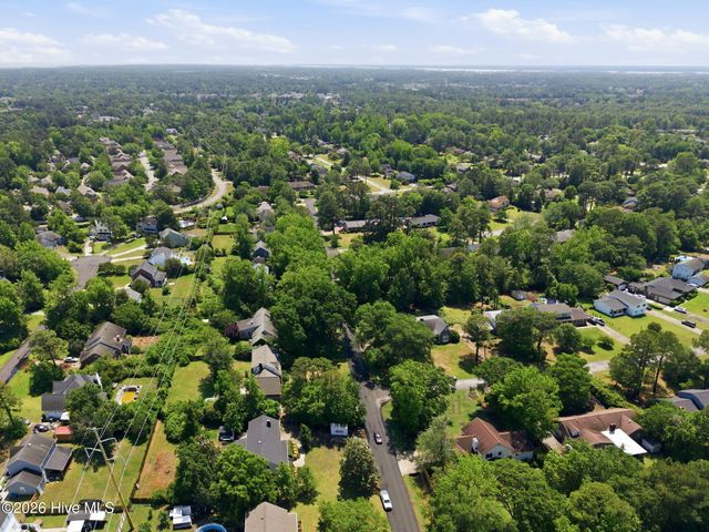 230 Greenwich Lane, Wilmington, NC 28409