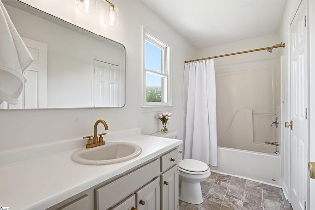 1 Green Ridge Place, Taylors, SC 29687