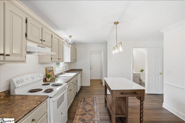 1 Green Ridge Place, Taylors, SC 29687