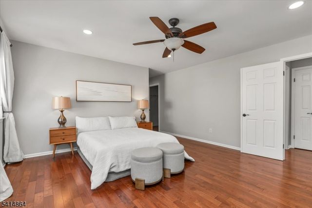 40 Primrose Ln, Long Hill Twp., NJ 07933