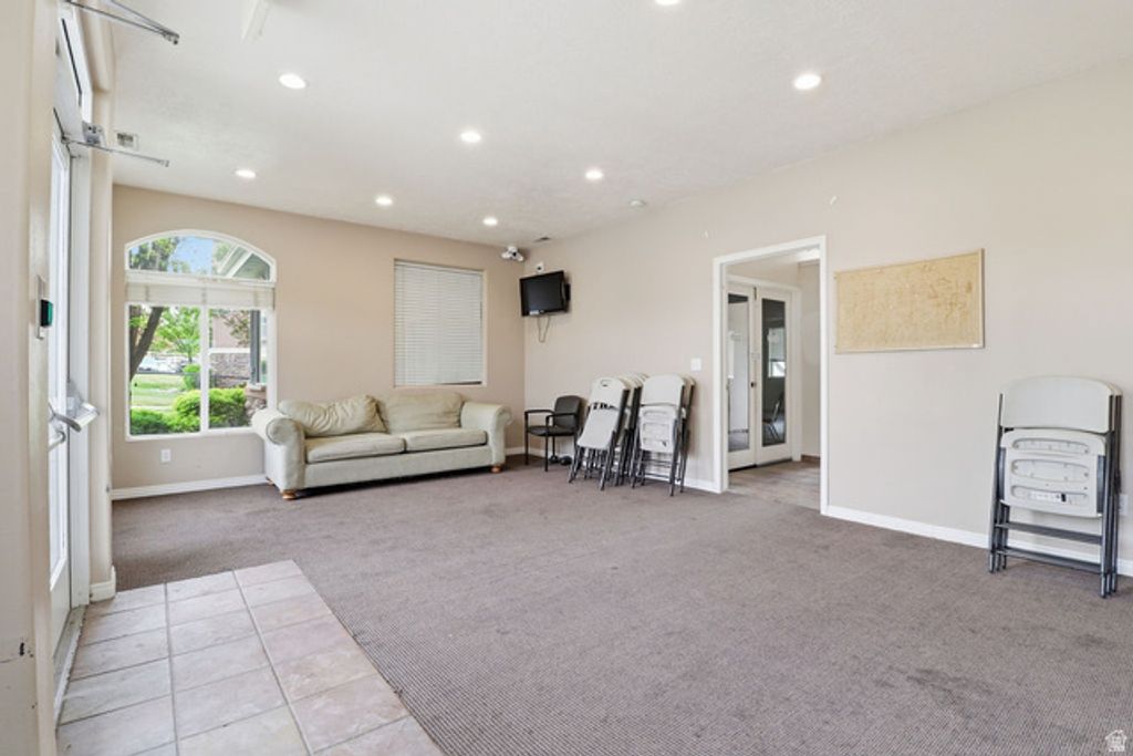 Image 29 of property listing at 2083 N MORNING STAR DR, Saratoga Springs, UT 84045