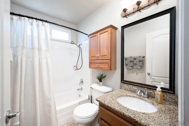 6333 College Grove Way 2104, San Diego, CA 92115