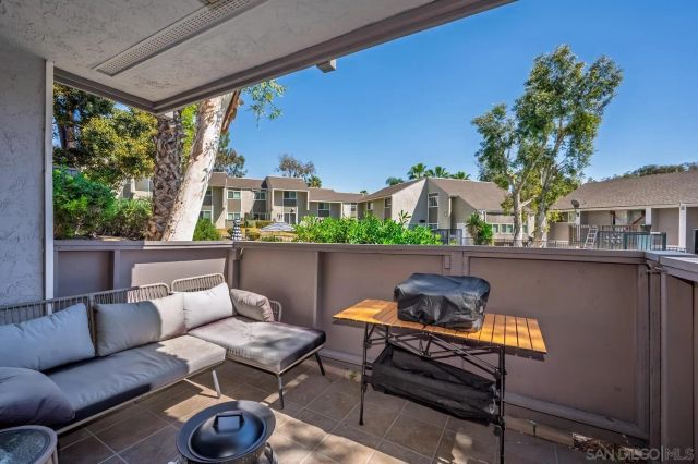 6333 College Grove Way 2104, San Diego, CA 92115