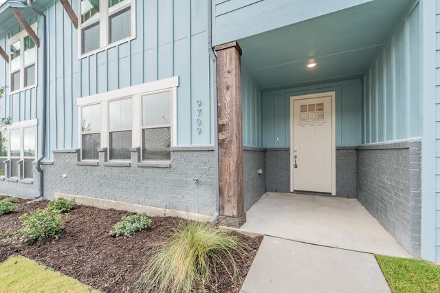 9709 Thorncrown Lane, Fort Worth, TX 76179