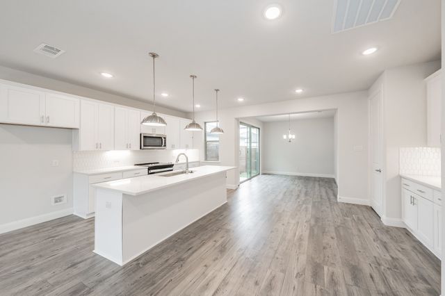 9709 Thorncrown Lane, Fort Worth, TX 76179