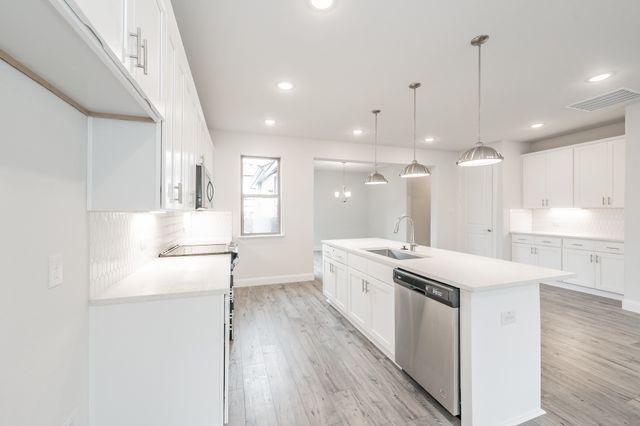 9709 Thorncrown Lane, Fort Worth, TX 76179
