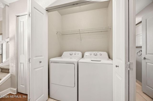 9745 TOUCHTON Road 530, Jacksonville, FL 32246