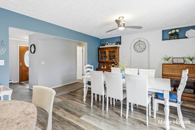 3907 Tioga Drive SW, Wyoming, MI 49519