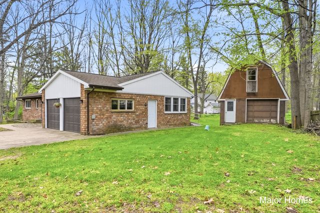 3907 Tioga Drive SW, Wyoming, MI 49519