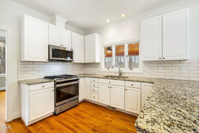 1005 Wood Sage Drive, Chapel Hill, NC 27516