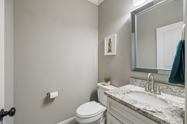 700 Keeton Ct, Old Hickory, TN 37138