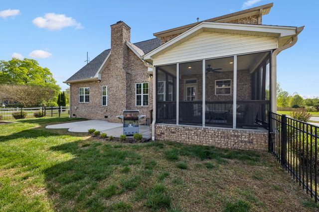 700 Keeton Ct, Old Hickory, TN 37138