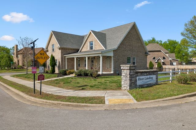 700 Keeton Ct, Old Hickory, TN 37138