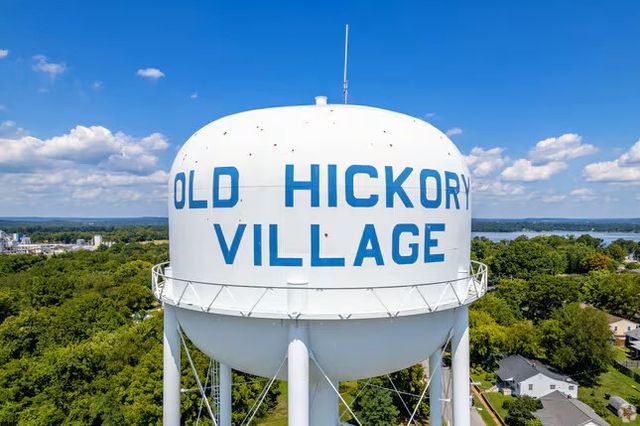 700 Keeton Ct, Old Hickory, TN 37138