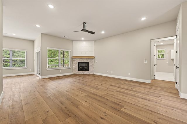 15 Orkney Drive, Bella Vista, AR 72715