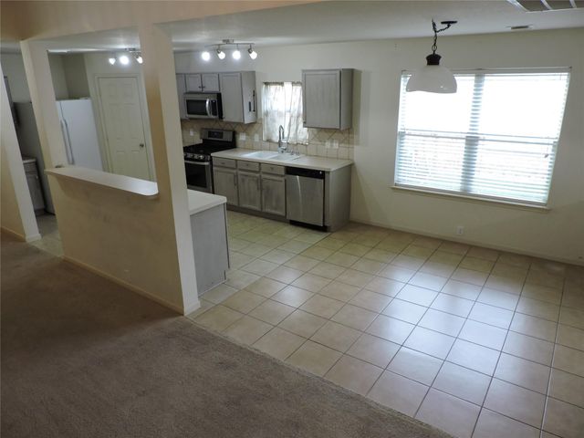 2842 Sandberry Drive, Houston, TX 77345