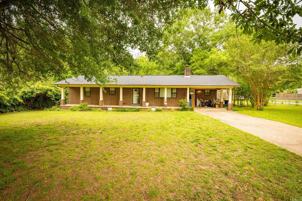 201 Honeysuckle Lane, Cabot, AR 72023
