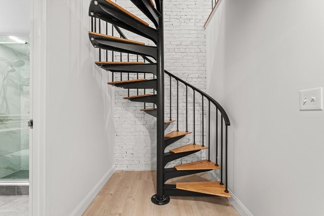 103 Gainsborough 102, Boston, MA 02115