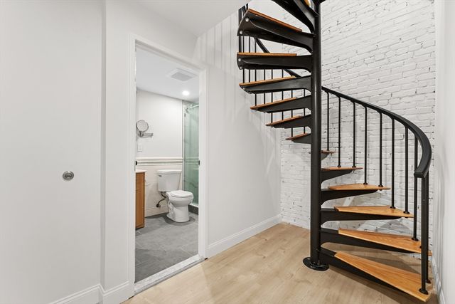 103 Gainsborough 102, Boston, MA 02115