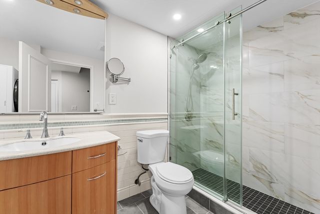 103 Gainsborough 102, Boston, MA 02115