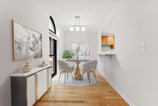 103 Gainsborough 102, Boston, MA 02115