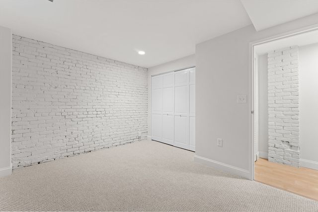 103 Gainsborough 102, Boston, MA 02115