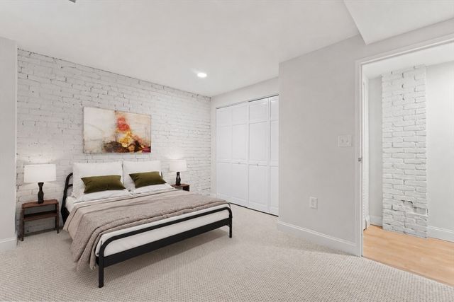 103 Gainsborough 102, Boston, MA 02115