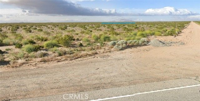 220 Johnson Avenue, California City, CA 93505