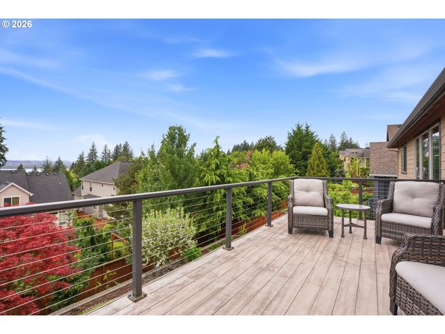 752 W T St, Washougal, WA 98671