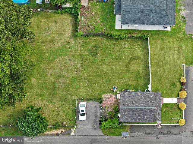 1509 HURFFVILLE RD, Deptford, NJ 08096
