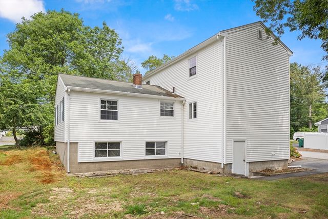 845 Washington St, Easton, MA 02375