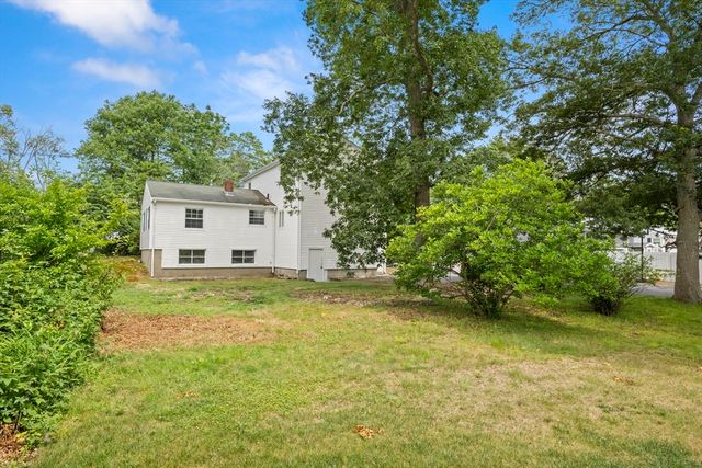 845 Washington St, Easton, MA 02375