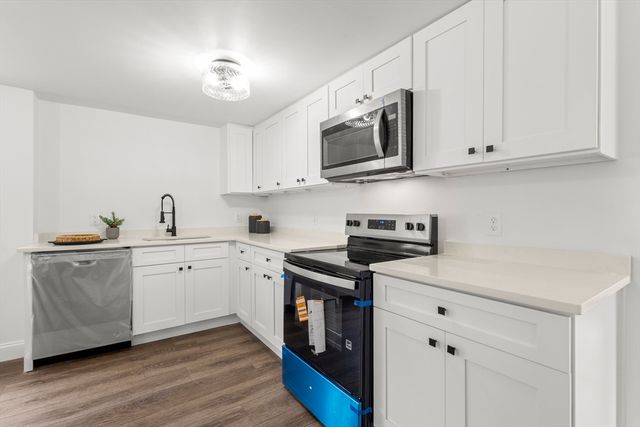 845 Washington St, Easton, MA 02375