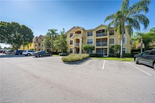 4720 Saint Croix LN 121, Naples, FL 34109