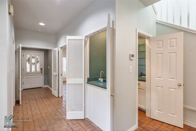 12 Lytle Place Drive, Abilene, TX 79602