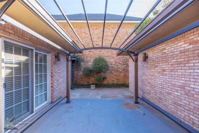 12 Lytle Place Drive, Abilene, TX 79602