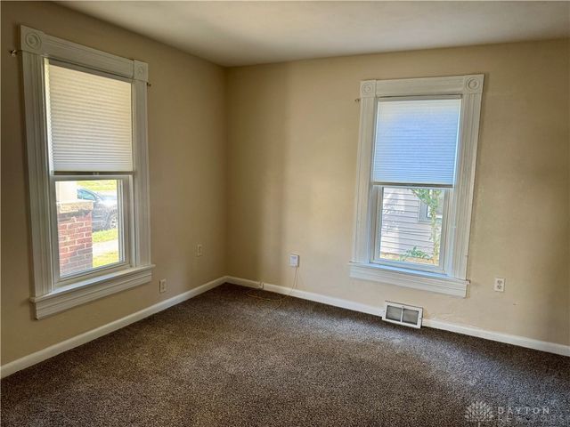 423 S 2nd Street, Tipp City, OH 45371