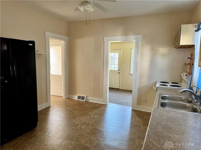 423 S 2nd Street, Tipp City, OH 45371