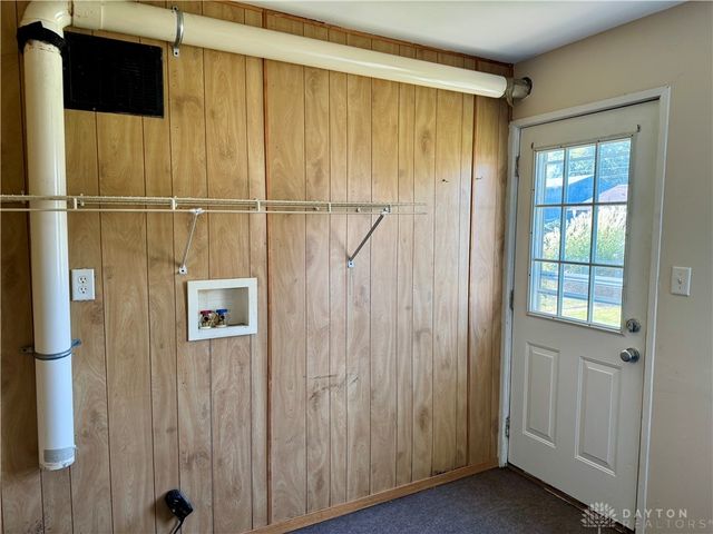 423 S 2nd Street, Tipp City, OH 45371