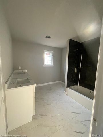 35029 Cygnet Circle, Richmond, MI 48062