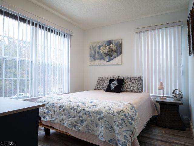 512 Azalea Dr Ondo, Branchburg Twp., NJ 08876