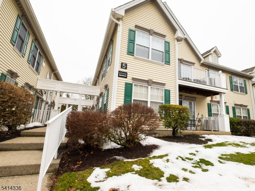 512 Azalea Dr Ondo, Branchburg Twp., NJ 08876