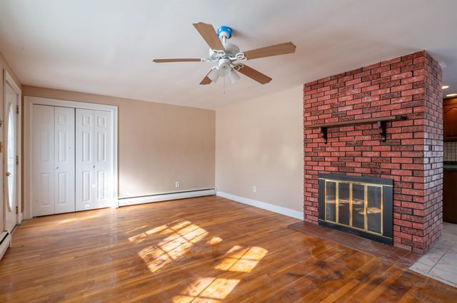 190 Knollwood Avenue, Nashua, NH 03060