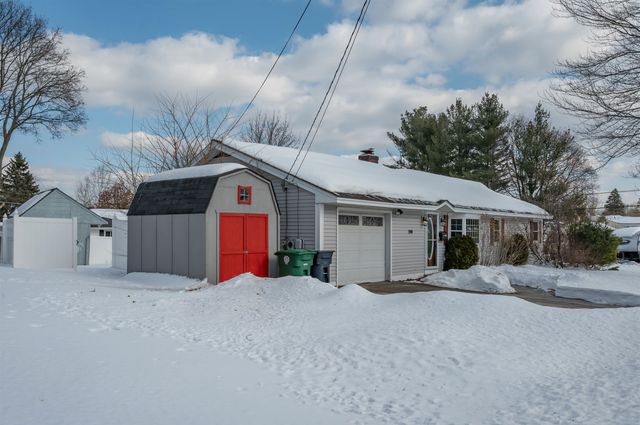 190 Knollwood Avenue, Nashua, NH 03060