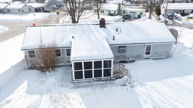 190 Knollwood Avenue, Nashua, NH 03060