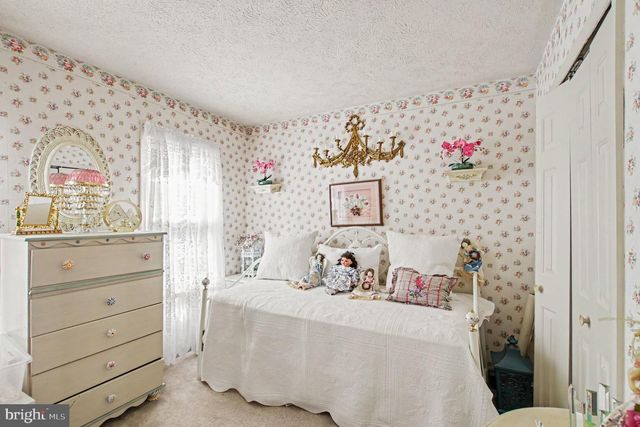 15437 SILVAN GLEN DR, Dumfries, VA 22025